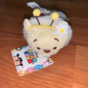 NWT Disney Japan Winnie the Pooh Honey 🍯 Bee 🐝 Tsum Tsum